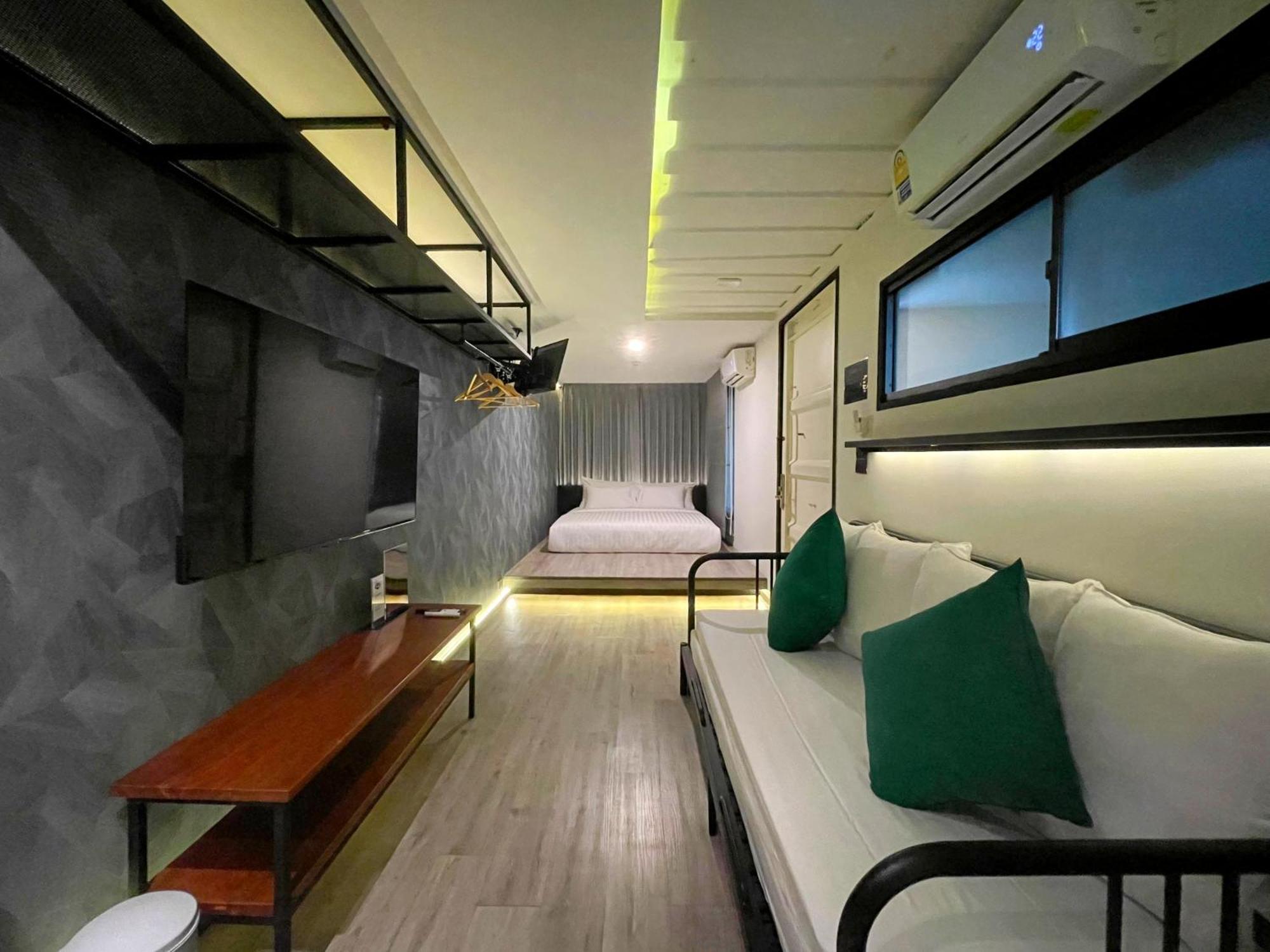 Nights In A Box Hotell Ban Muang  Rom bilde